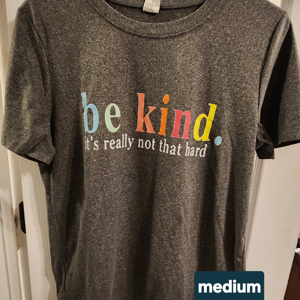 Gray 'Be Kind' Women's T-Shirt